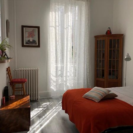 וישי Villa Camelia Studio De Charme A Cote Des Thermes מראה חיצוני תמונה